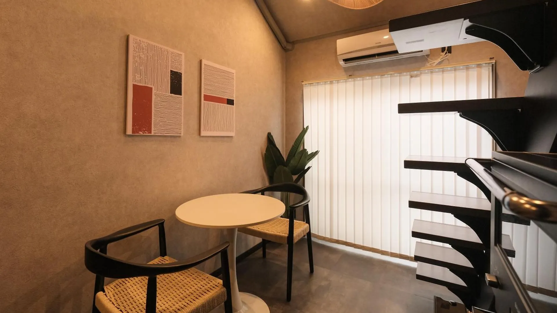 ルーチェ西新宿 Tokyo Apartment