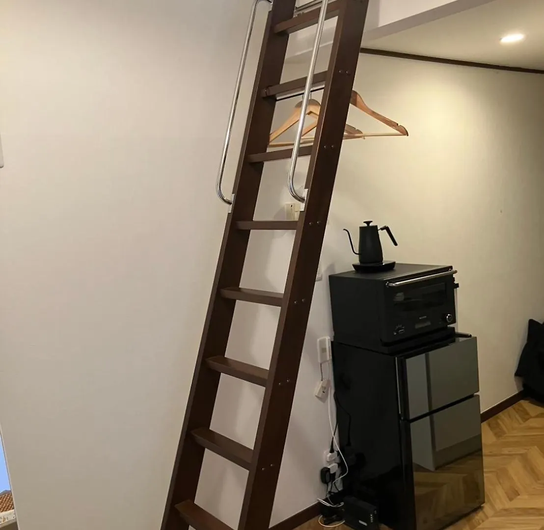 טוקיו ルーチェ西新宿 0*,